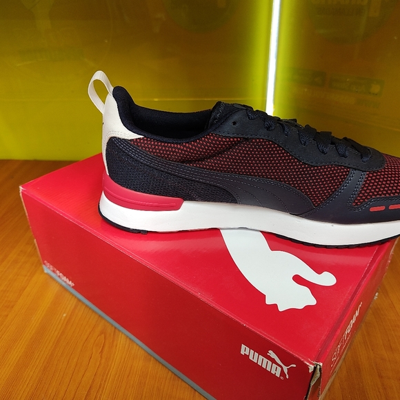 Puma Red bull RBR R78 - Picture 3 of 3